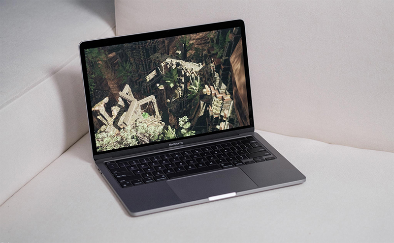 Hình ảnh thực tế của MacBook Pro M2 màu Xám